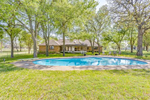 121 Westridge Trl, Weatherford, TX, 76087-7393 | Card Image