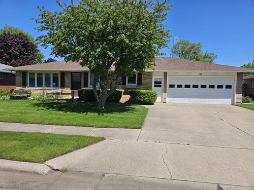 111 David Ct, La Porte, IN, 46350-4404 | Card Image
