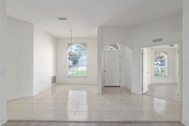 11625 Sw 71 St Cir, House other with 3 bedrooms, 2 bathrooms and null parking in OCALA FL | Image 11