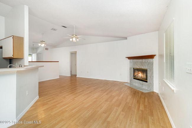 6856 Buxton Ave, House other with 3 bedrooms, 2 bathrooms and null parking in Cocoa FL | Image 6
