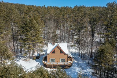 98 Gleason Farm Ln, Jamaica, VT, 05343-4421 | Card Image