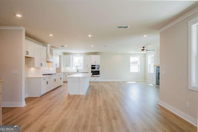 47 - 4202 Adler Cir, House other with 5 bedrooms, 4 bathrooms and 2 parking in Buford GA | Image 11