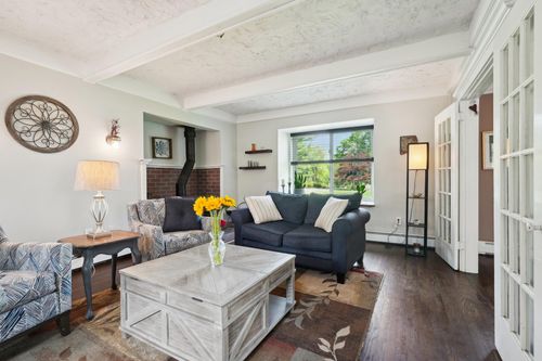 27 Orchard St, Suffern, NY, 10901-3711 | Card Image