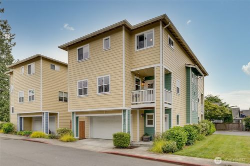 apt-c102-1017 W Main St, Monroe, WA, 98272-2044 | Card Image