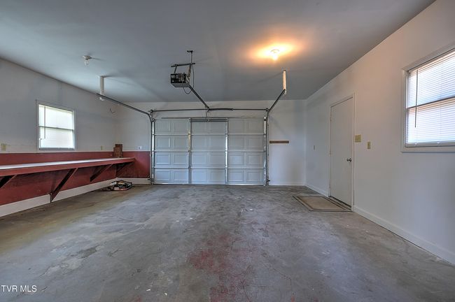 646 Meadow View Rd, House other with 4 bedrooms, 2 bathrooms and null parking in Bristol TN | Image 30