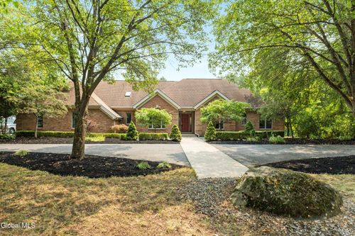 130 Chestnut Ridge Rd, Queensbury, NY, 12804-7318 | Card Image