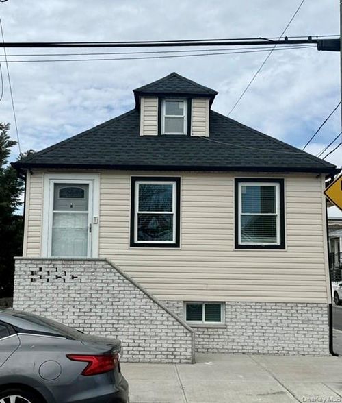 1601 Cross Bay Boulevard, New York, NY, 11693 | Card Image