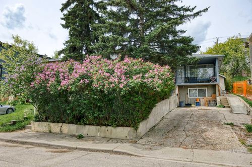 3911 Centre A Street Ne, Calgary, AB, T2E3A7 | Card Image