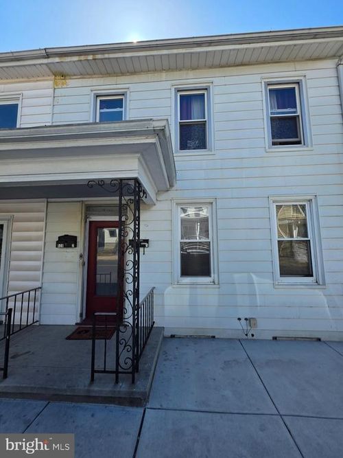528 Maple St, LEBANON, PA, 17046-2961 | Card Image