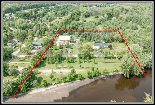 E8130 Flease Road, MUKWA, WI, 54961 | Card Image