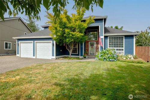 303 Jewell St, Enumclaw, WA, 98022-7331 | Card Image