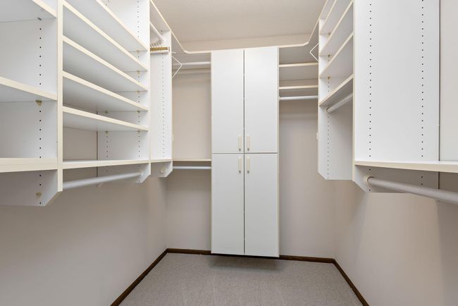 1021 Yuma Ln N, Townhouse with 2 bedrooms, 2 bathrooms and null parking in Plymouth MN | Image 16