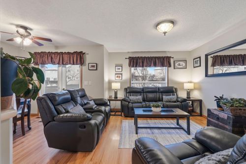 158 Saratoga Close Ne, Calgary, AB, T1Y7A1 | Card Image