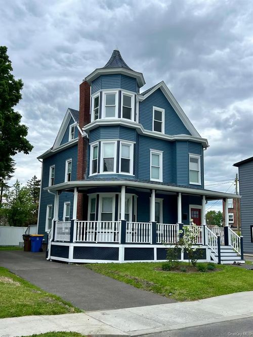 34 E Saint James Street, Kingston, NY, 12401 | Card Image