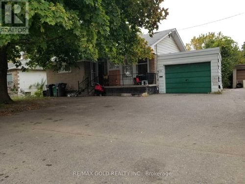11 Mclaughlin Road, Brampton (Brampton West), ON, L6X1Y4 | Card Image