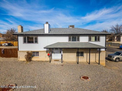 207 Mesa Dr, Aztec, NM, 87410-1521 | Card Image