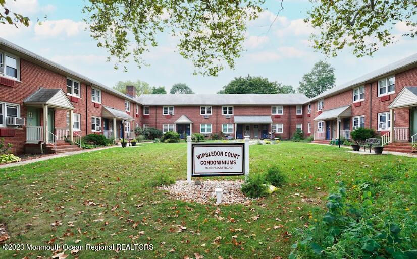 1602a 1602 Plaza Road, Sold in Fairlawn Zoocasa