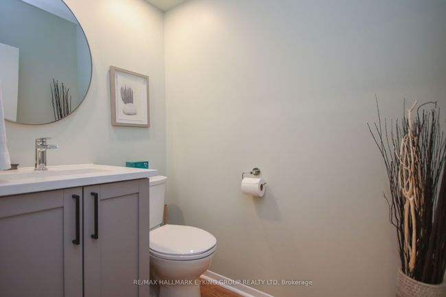 239 York St, House attached with 3 bedrooms, 2 bathrooms and 1 parking in Ottawa ON | Image 37