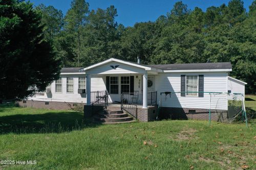 3619 Whitehall Rd, Whiteville, NC, 28472-5130 | Card Image