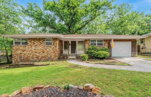 1800 Northwood Rd, North Little Rock, AR, 72116-6896 | Card Image