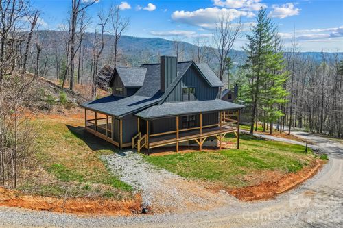 189 Clinchfield Gap Rd, Marion, NC, 28752-6991 | Card Image