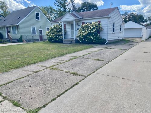 3601 Durham Rd, Royal Oak, MI, 48073-2333 | Card Image