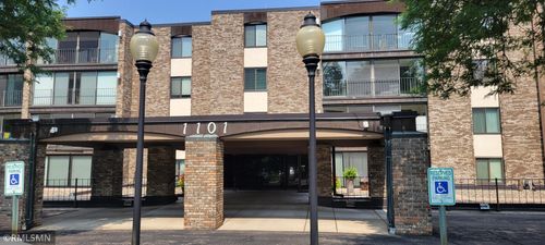 apt-301-1101 Sibley Memorial Hwy, Lilydale, MN, 55118-5614 | Card Image