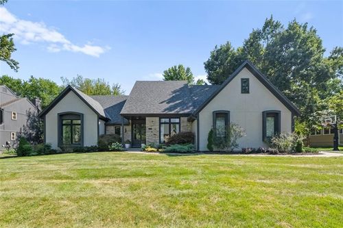 3509 W 128th St, Leawood, KS, 66209-1726 | Card Image