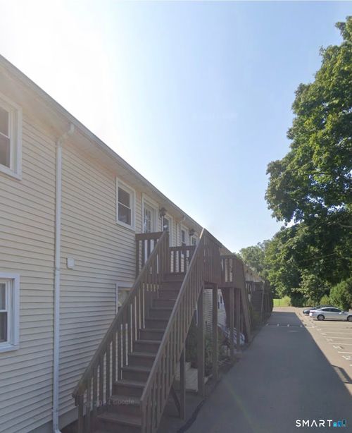 24d-144 E Main Street, Clinton, CT, 06413 | Card Image