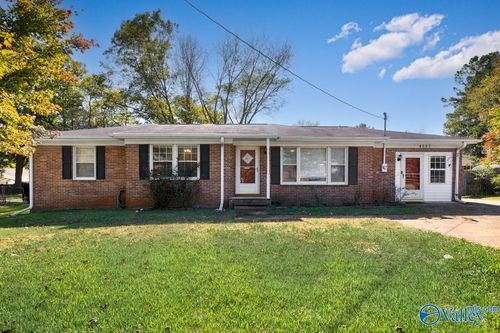 4507 Sparkman Dr Nw, Huntsville, AL, 35810-3942 | Card Image