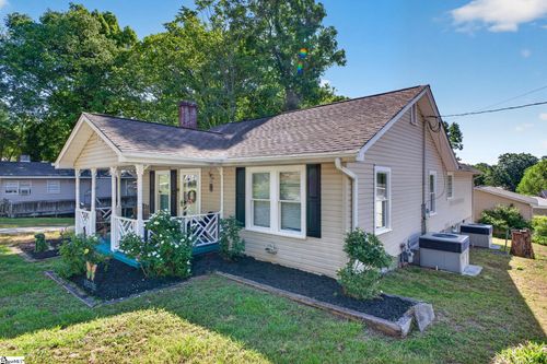 104 Buddin St, Easley, SC, 29640-3002 | Card Image