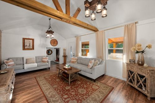 734 S Interstate 45, Teague, TX, 75860 | Card Image