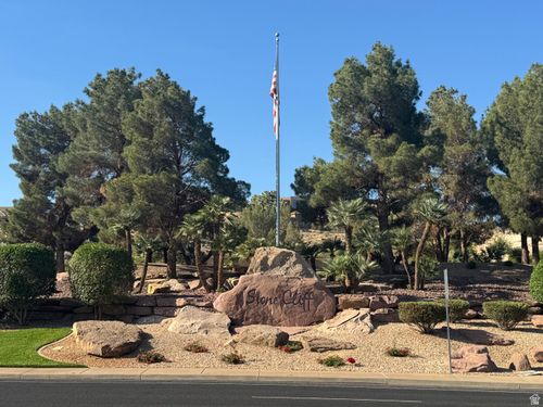 1016-1016 Pinnacle Dr, Saint George, UT, 84790 | Card Image