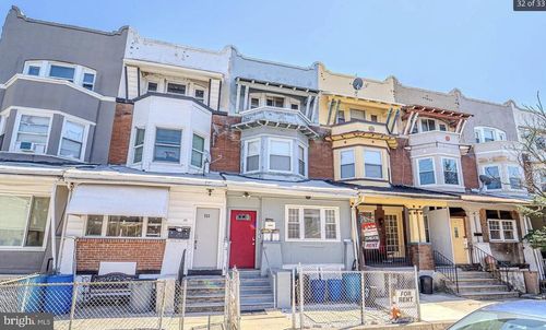 fl-1-225 S 49th St, PHILADELPHIA, PA, 19139-4240 | Card Image