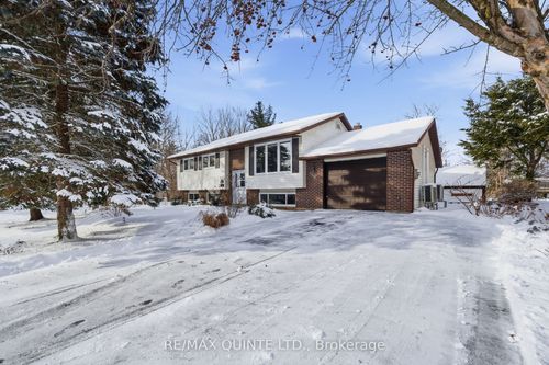 140 Edward St, Stirling, ON, K0K3E0 | Card Image