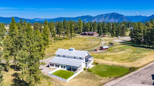 500 Rodeo Dr, Columbia Falls, MT, 59912-9060 | Card Image