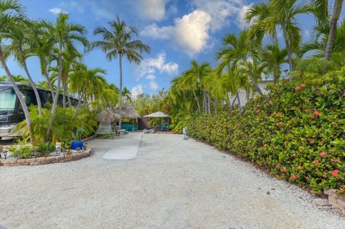 33-2950 Overseas Hwy, Key West, FL, 33040-6131 | Card Image