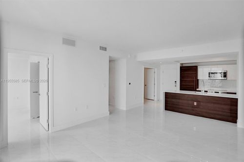 apt-730-301 Altara Ave, Coral Gables, FL, 33146-1475 | Card Image