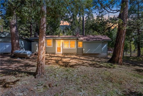25455 Tahquitz, Idyllwild, CA, 92549 | Card Image