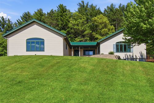 19845 Sandy Hill Dr, Augusta, WI, 54722 | Card Image
