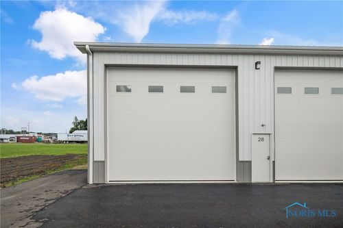27-3720 Clean St, Port Clinton, OH, 43452 | Card Image