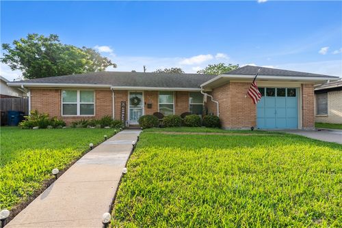 4609 Calvin Dr, Corpus Christi, TX, 78411-2814 | Card Image