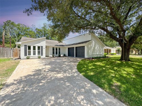 22110 Red River Dr, Katy, TX, 77450-3732 | Card Image