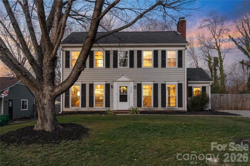 5528 Doverstone Ct, Charlotte, NC, 28208-2471 | Card Image