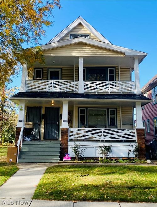 1088 E 141st St, Cleveland, OH, 44110-3687 | Card Image