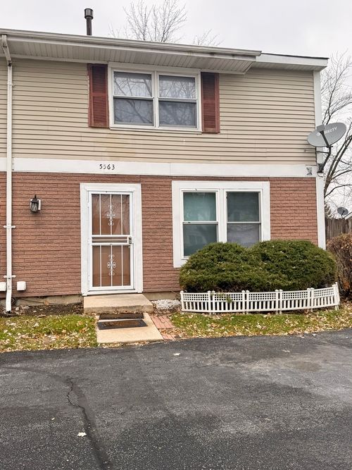5563-5563 Allemong Dr, Matteson, IL, 60443-1101 | Card Image