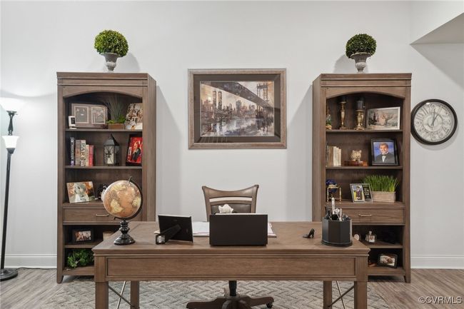 Great Room in Basement | Image 30