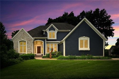 14517 W 49th St, Shawnee, KS, 66216-5603 | Card Image