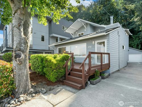 1710 Alki Ave Sw, Seattle, WA, 98116-1817 | Card Image