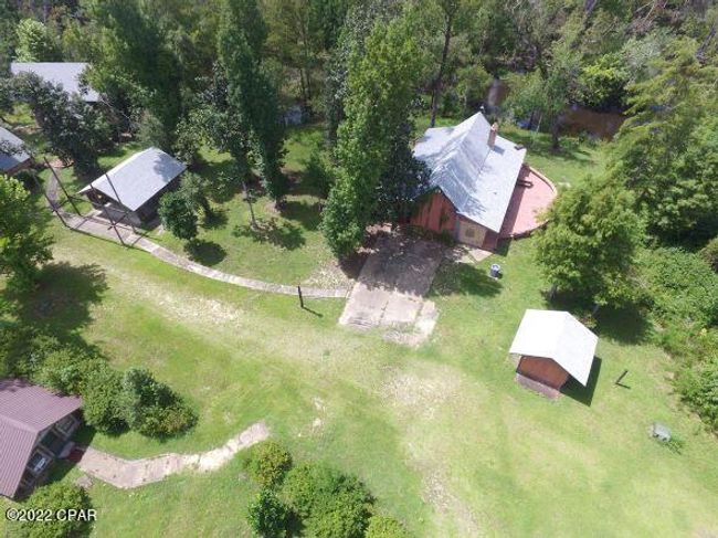 10012 Sw Windsong Way, Home with 3 bedrooms, 3 bathrooms and null parking in Blountstown FL | Image 75